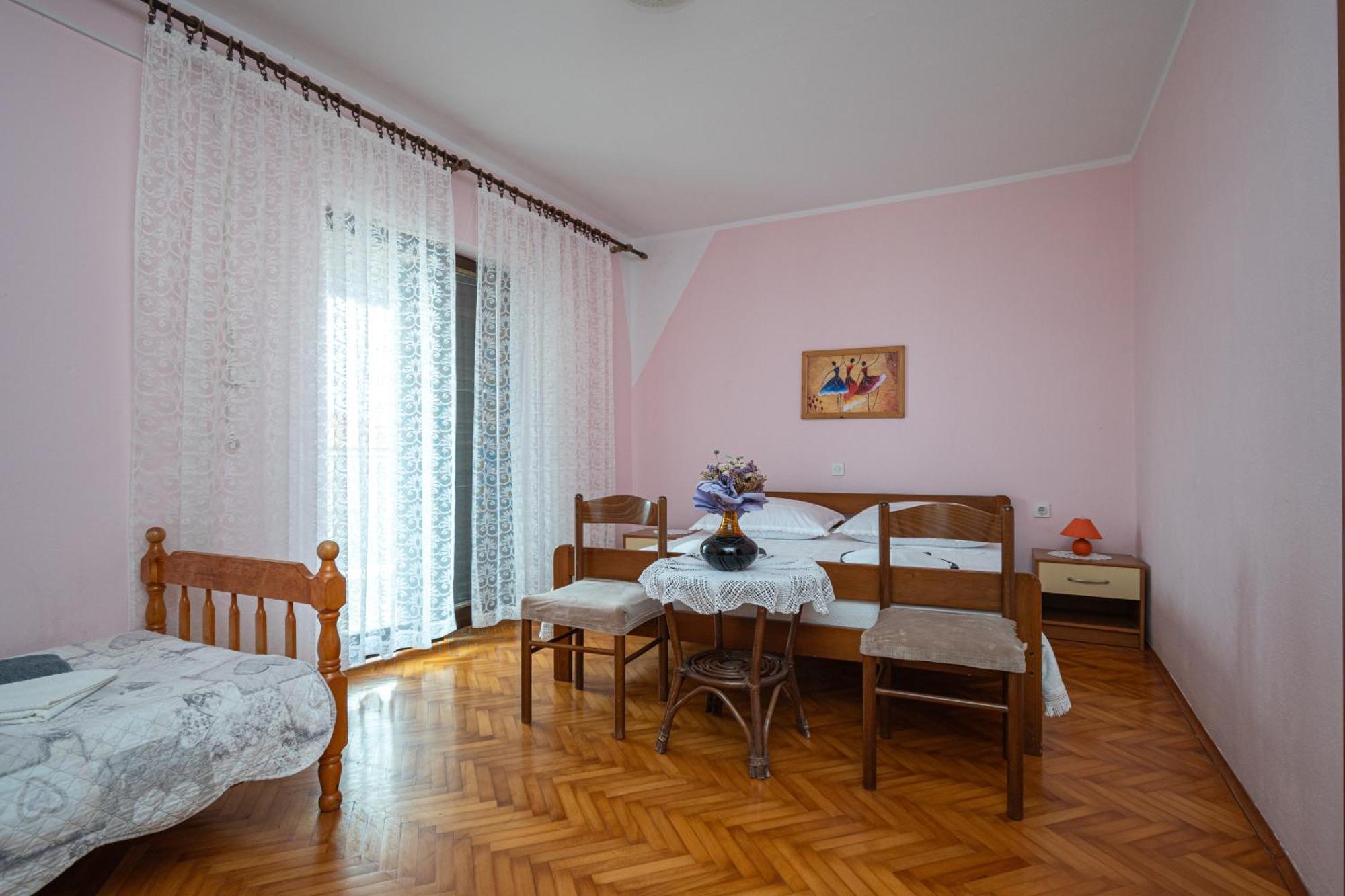 Apartments And Rooms With Parking Space Zubovici, Pag - 16063 Экстерьер фото